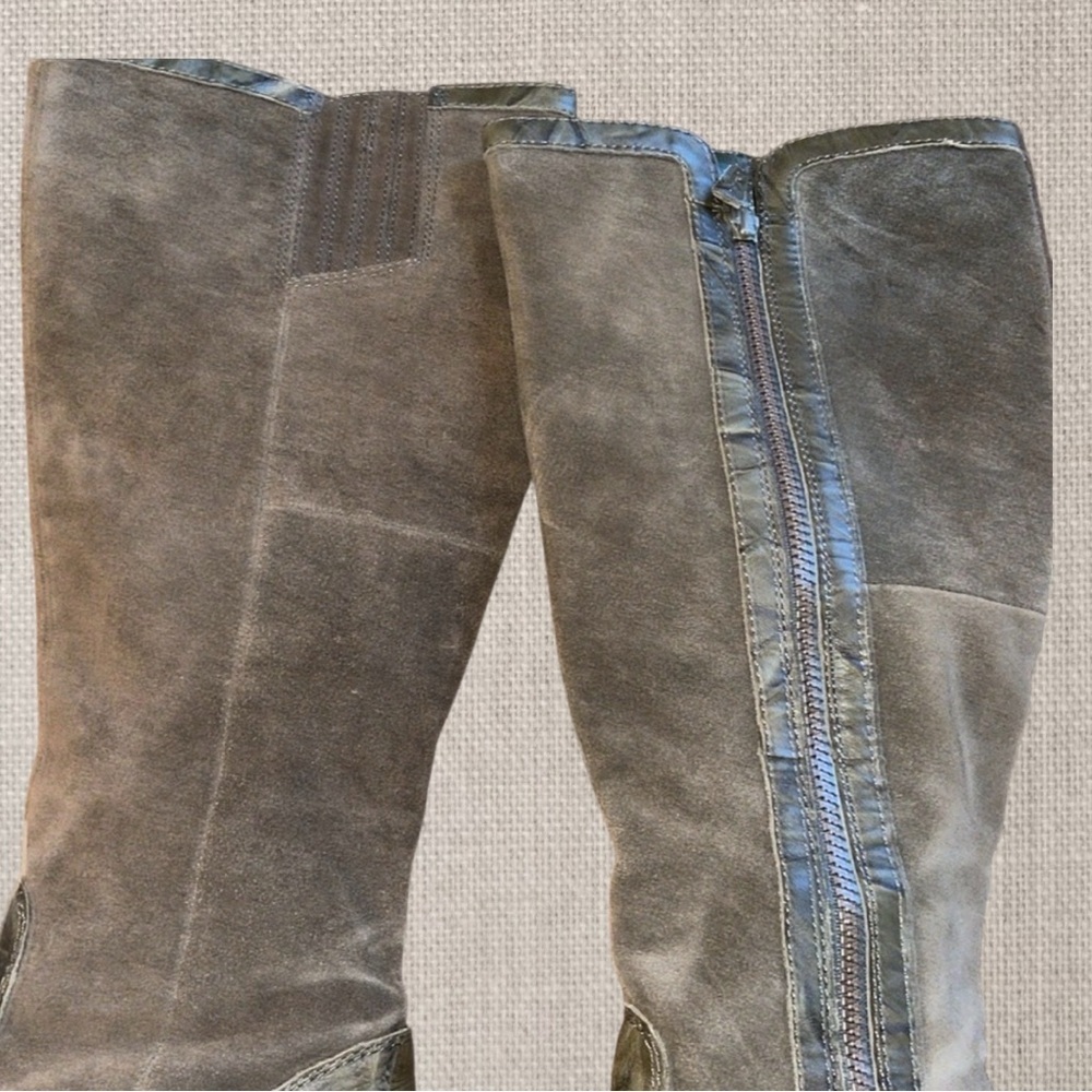 🌺Clarks Nikki Midtown tumbled leather knee-high tall boots. - Picture 4 of 9